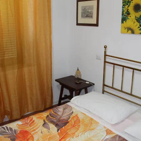 Nocleg ze śniadaniem Lilia By Let 4*