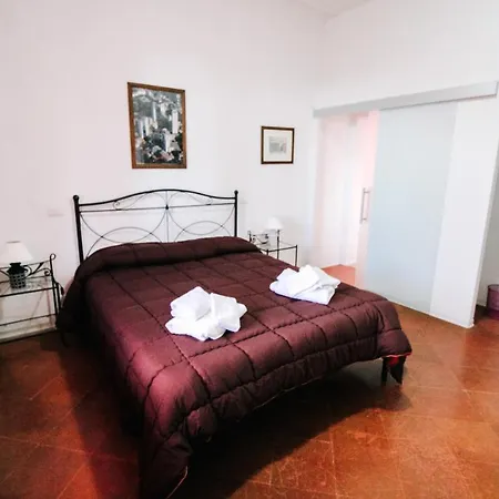 Lilia By Let Bed & Breakfast *