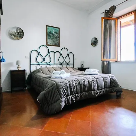 Bed & Breakfast Lilia By Let Siena