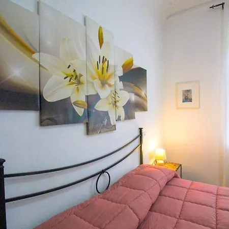 Bed & Breakfast Lilia By Let Siena