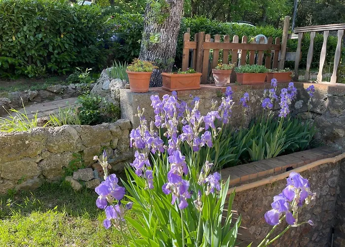 לינה וארוחת בוקר Lilia By Let 4*