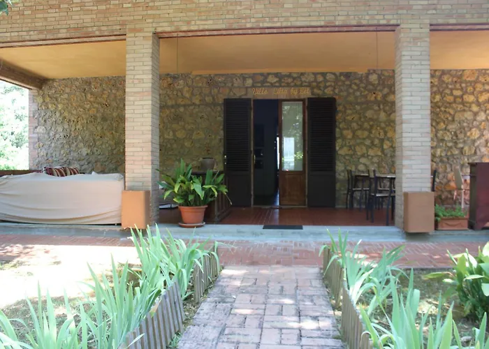 Lilia By Let Bed & Breakfast Siena