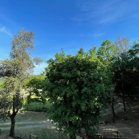 Lilia By Let Bed & Breakfast