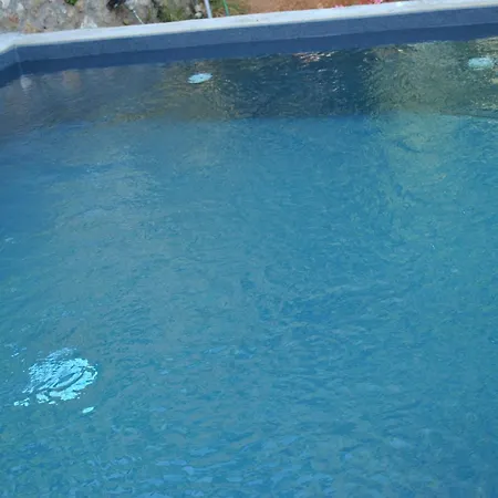 Lilia By Let Bed & Breakfast